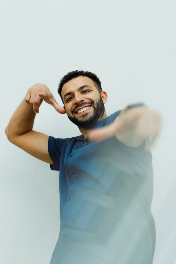 MALIK FARES SE MOUILLE